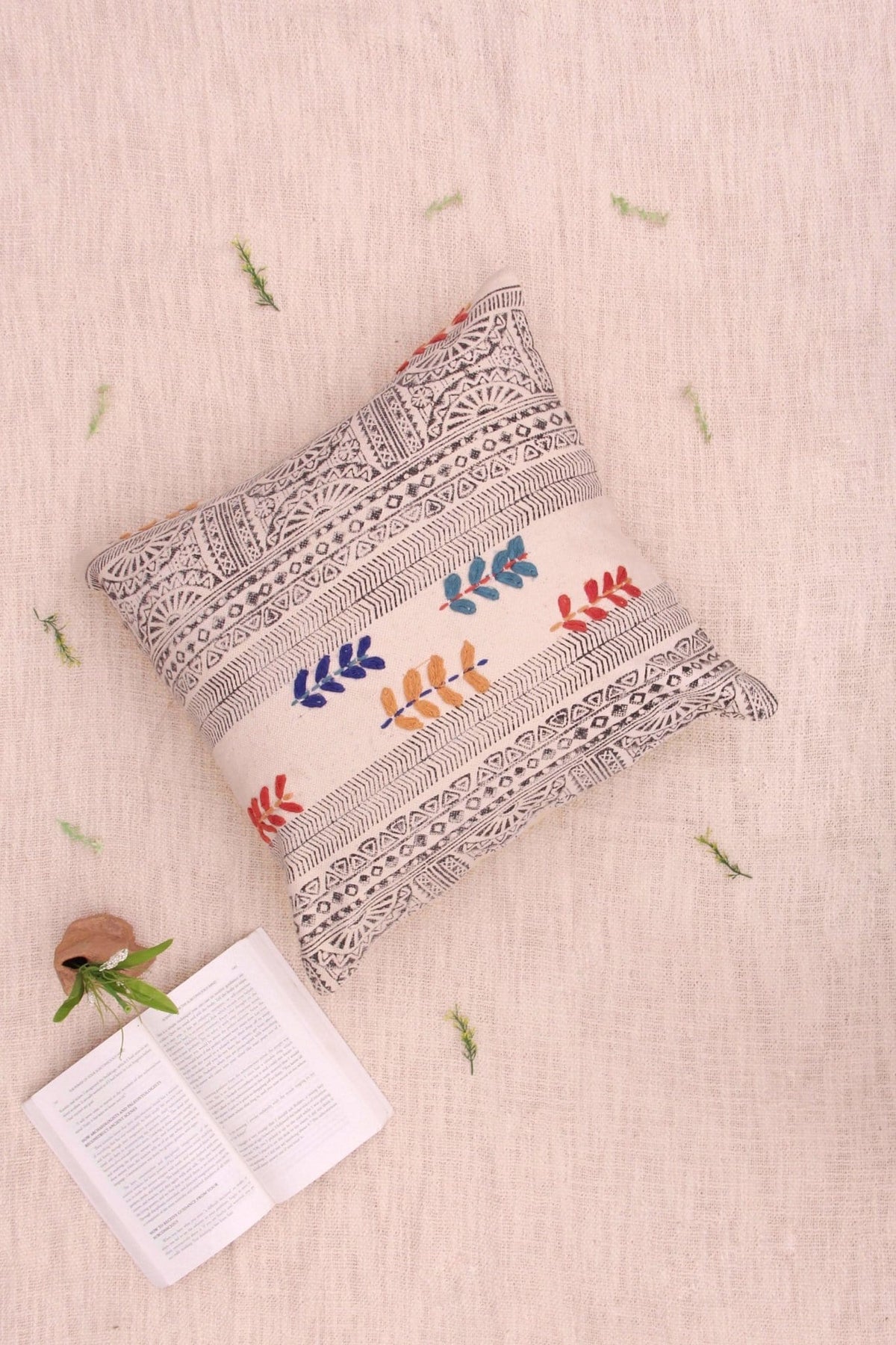 Stem Block-Printed Square Cushion Cover — Off White — Art Avenue