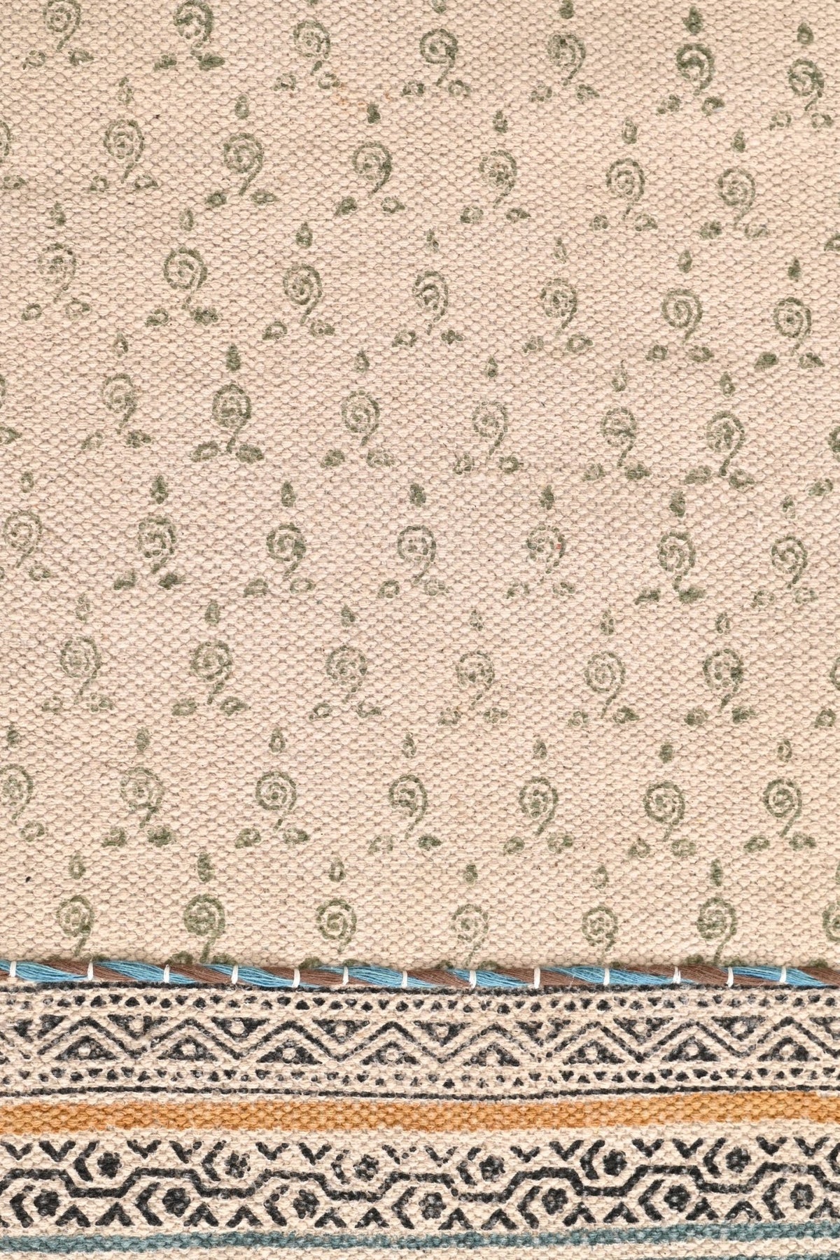TARQUIN -BLOCK PRINTED FLOOR RUNNER - OFF WHITE - ART AVENUE