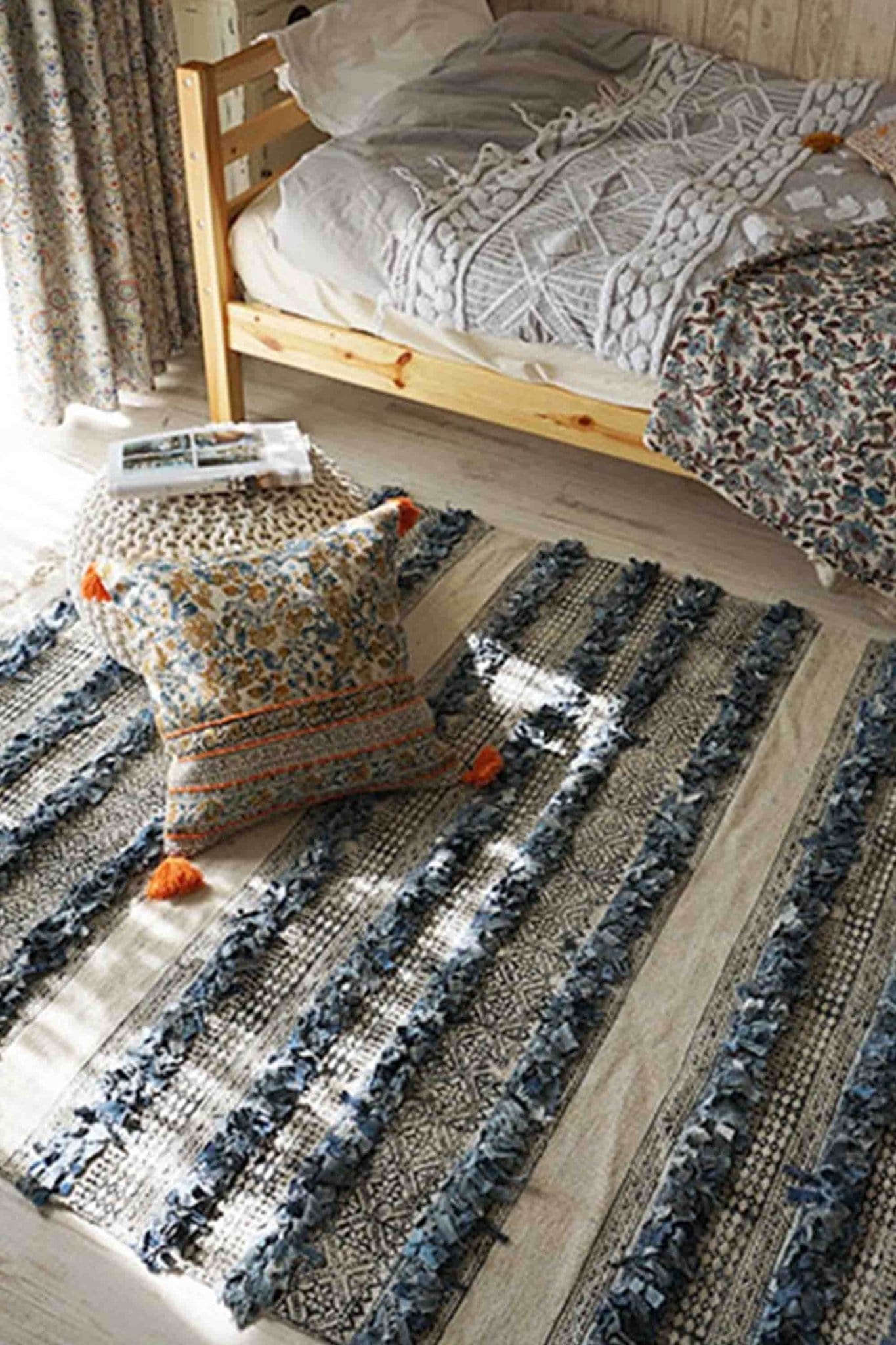 Modish shaggy denim rug blue detail — Art Avenue Jaipur