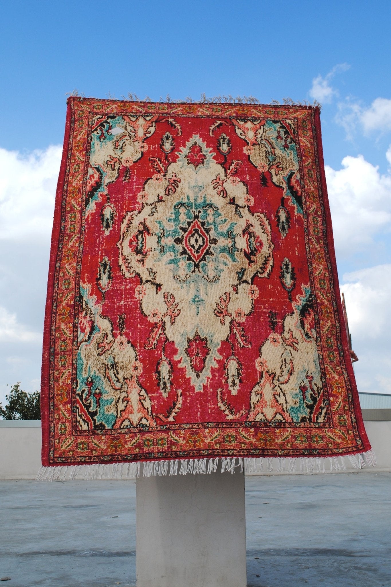 Velutina block-printed rug — handmade in Jaipur