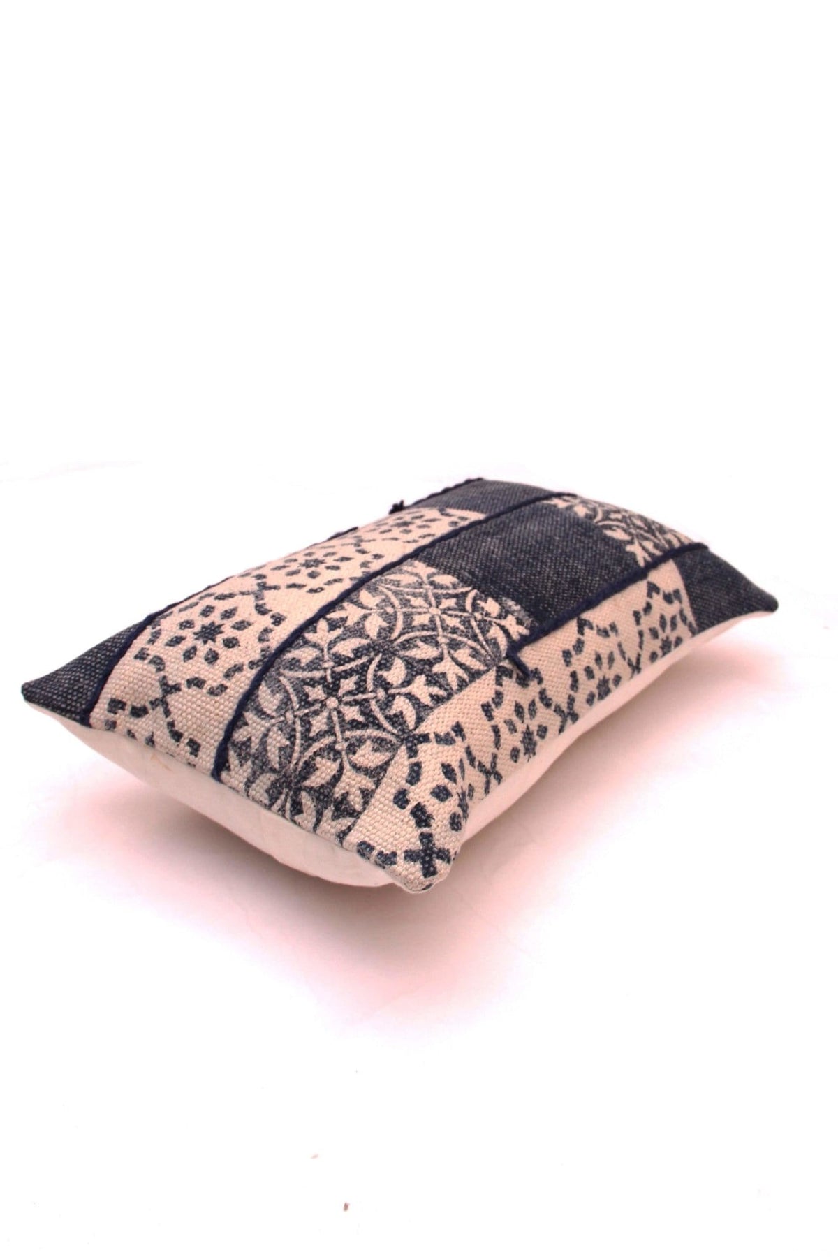 WARSAW - LUMBAR CUSHION COVER - NAVY BLUE - ART AVENUE